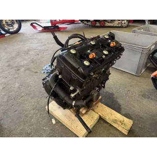 Suzuki GSX S 750 motor