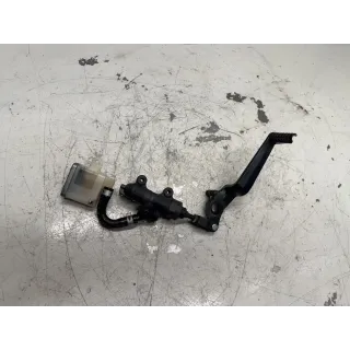 Bremsepedal med pumpe