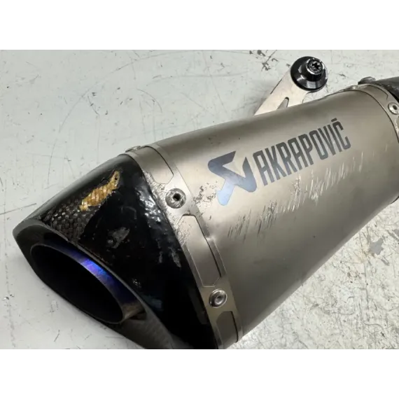 Akrapovic eksos lyddemper