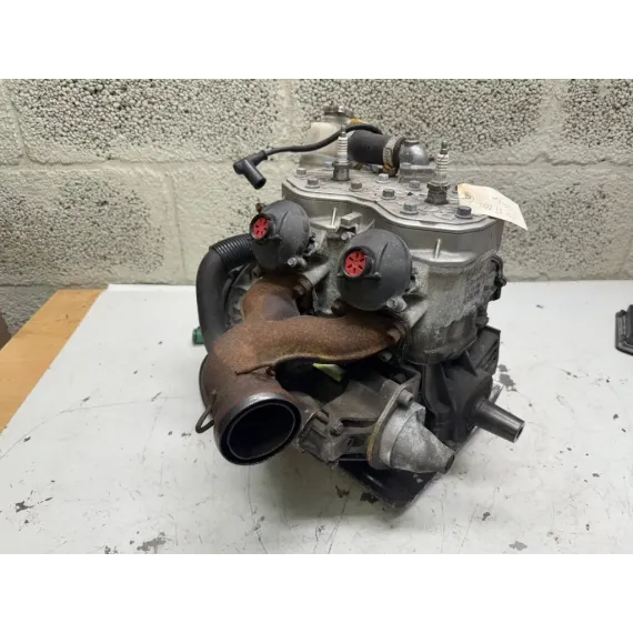 Motor Rotax 593