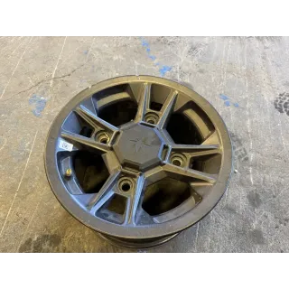 Polaris 12x8 felg