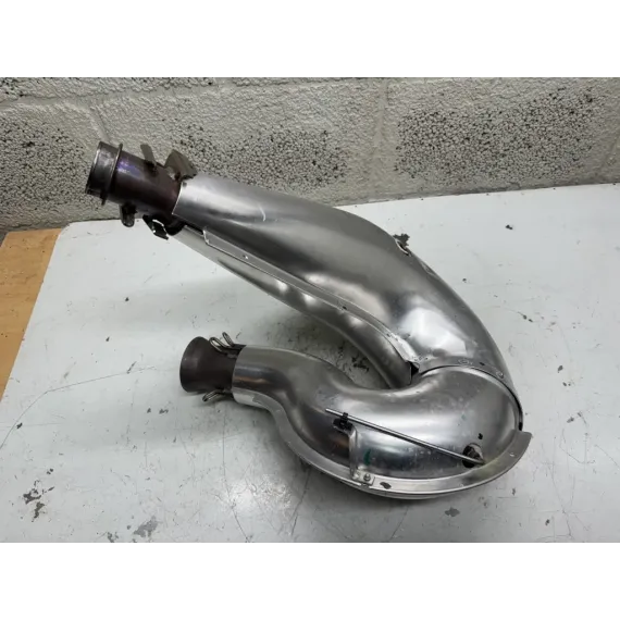 Eksos pipe 850 Turbo R