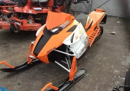 2014 Arctic Cat M8000 162