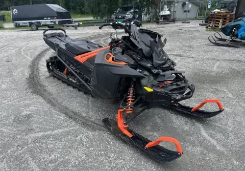 2019 Lynx Boondocker 850 3900